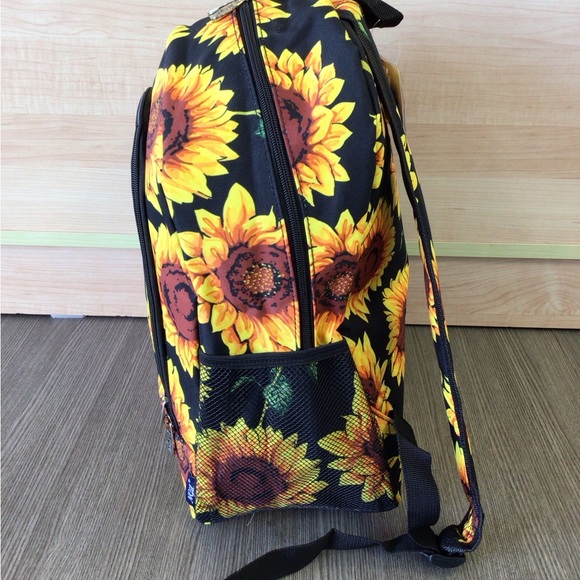 Sunflower Backpack - Picture 3 of 4